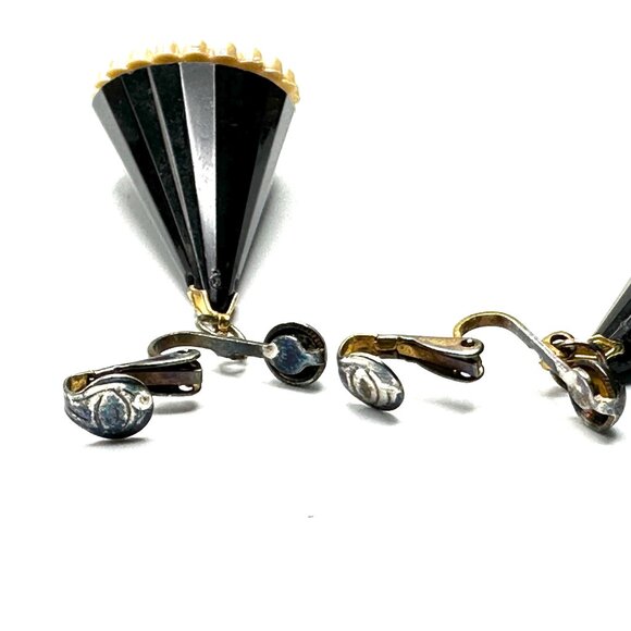 William de Lillo Black Cameo Cone Earrings—Space Age 1960s Faceted Acrylic Drops - Picture 4 of 15